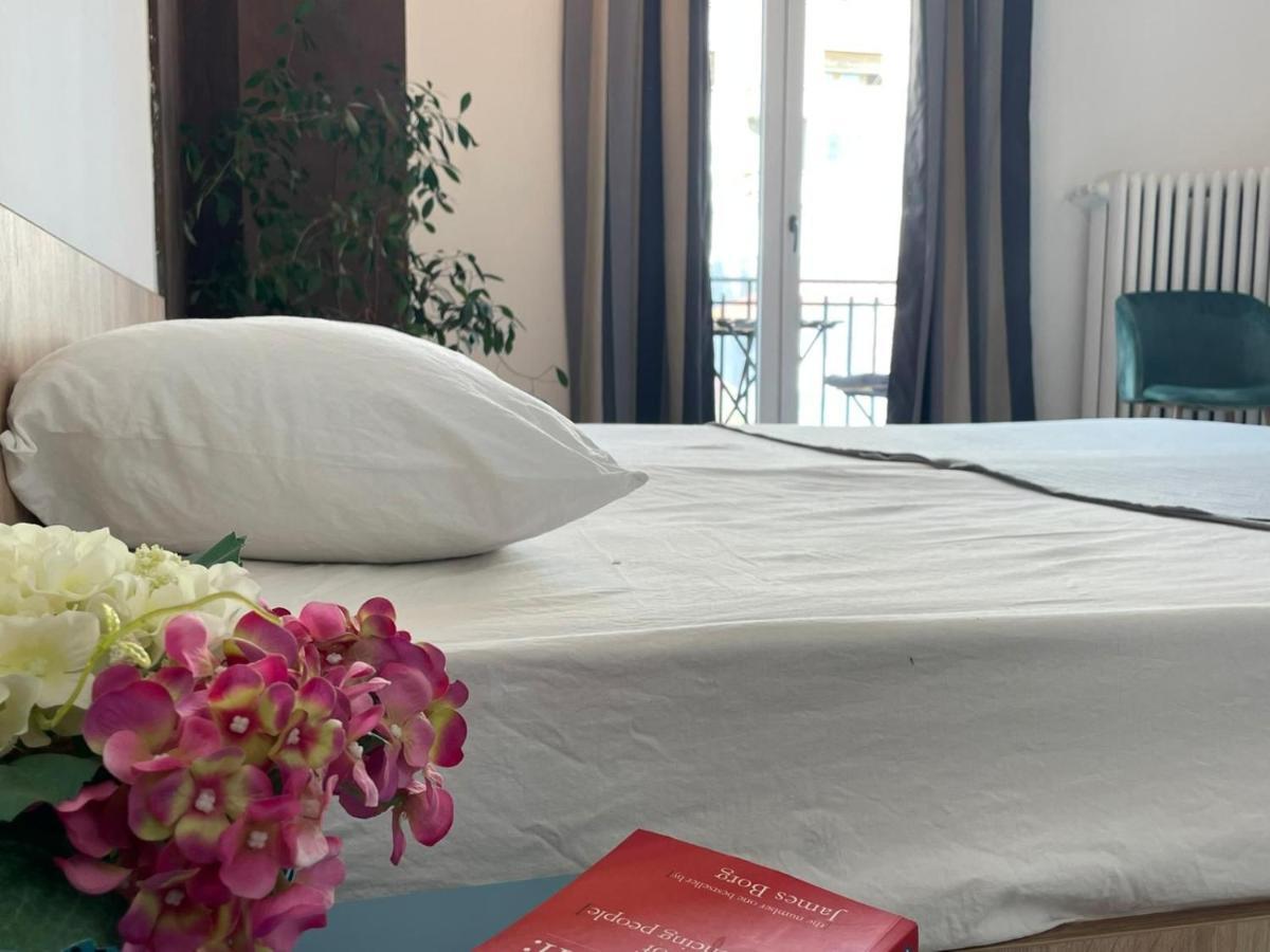 Outstanding 3Br Ultracentral Cityview Balcony Aaa Apartment Букурещ Екстериор снимка