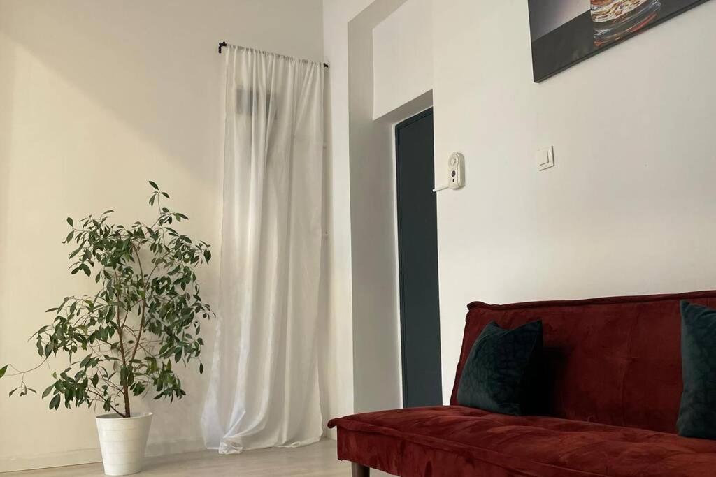Outstanding 3Br Ultracentral Cityview Balcony Aaa Apartment Букурещ Екстериор снимка