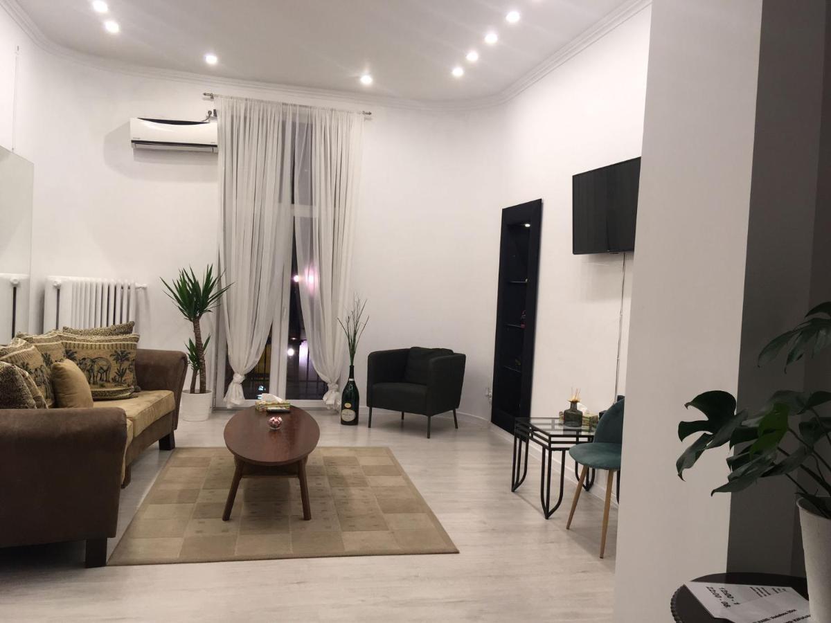 Outstanding 3Br Ultracentral Cityview Balcony Aaa Apartment Букурещ Екстериор снимка
